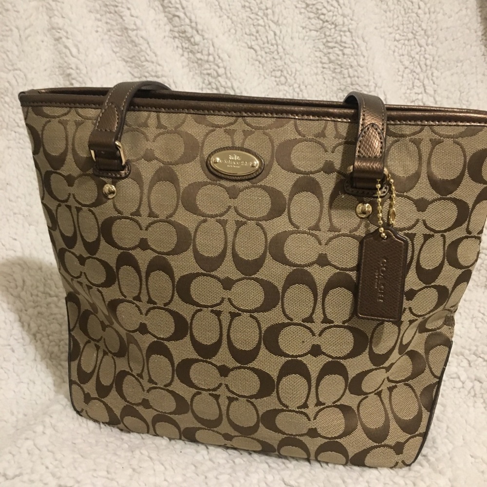 Coach Tote